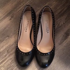 Black and gold heels